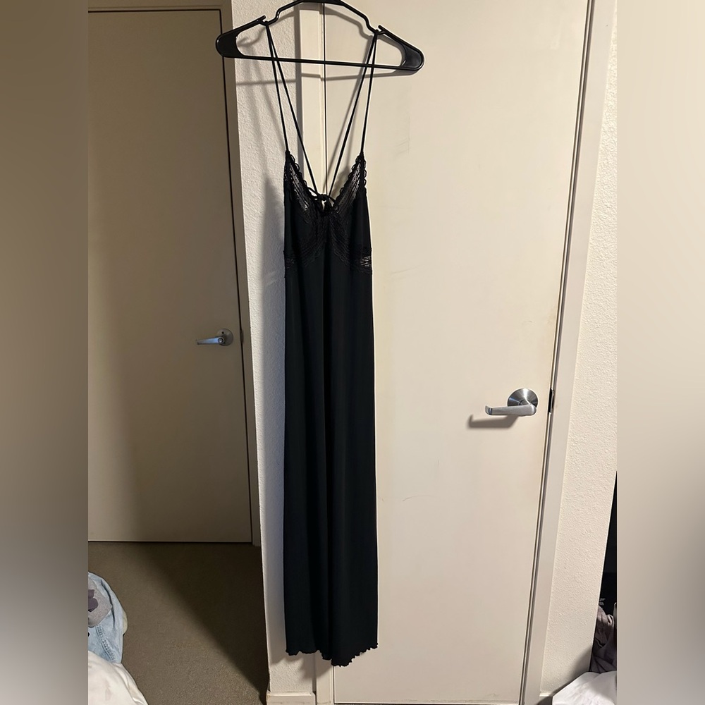 Tigerlily Slim Knit Dress